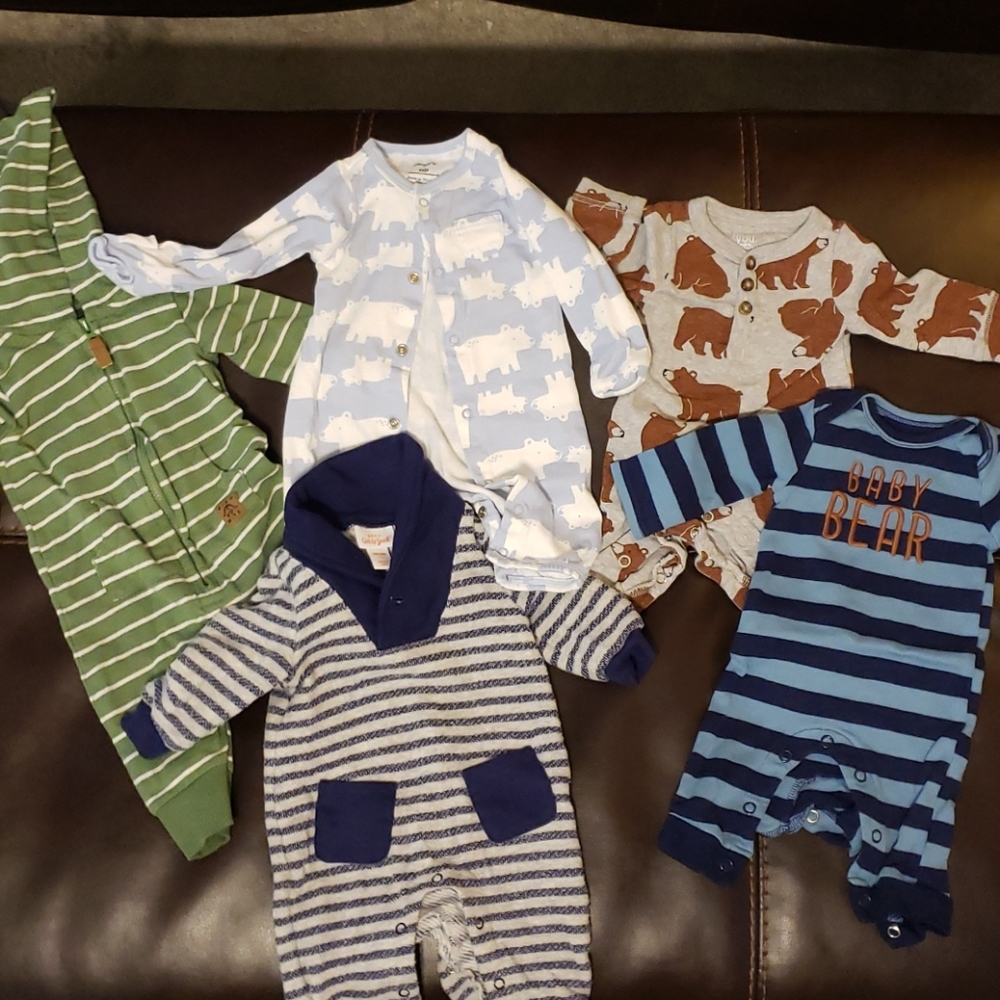 5 Newborn One Piece Outfits
